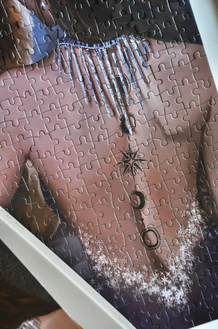 Feyre's Self-Portrait Jigsaw Puzzle (500 Pieces) Officially Licensed ACOTAR - A Court of Thorns and Roses - Reverie Puzzles